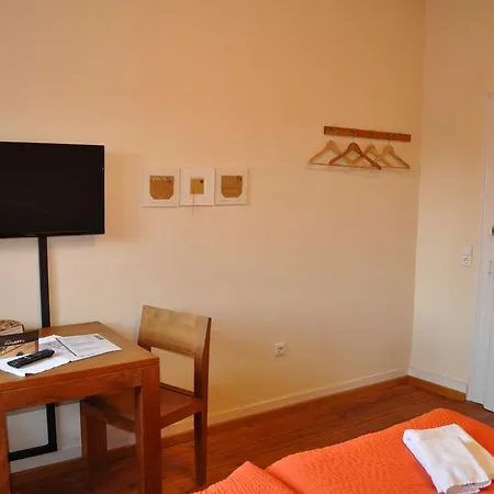 Bed & Breakfast Gaestehaus Stuttgart36 3*