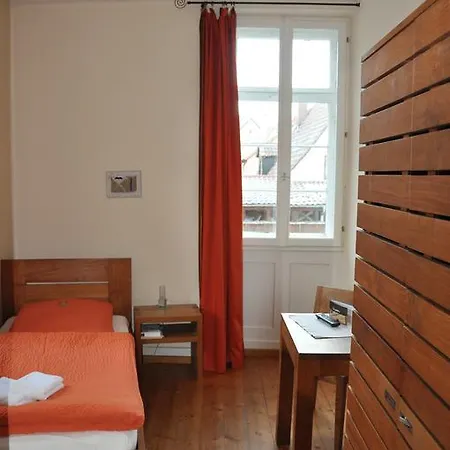 Gaestehaus Stuttgart36 Bed & Breakfast Maulbronn