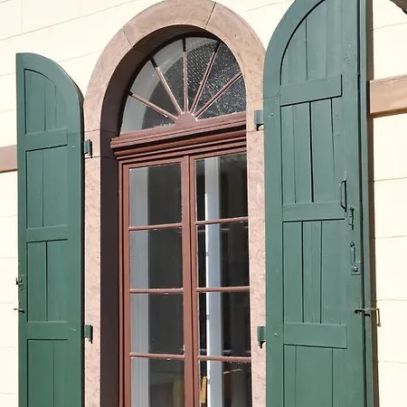 Gaestehaus Stuttgart36 Bed & Breakfast 3*